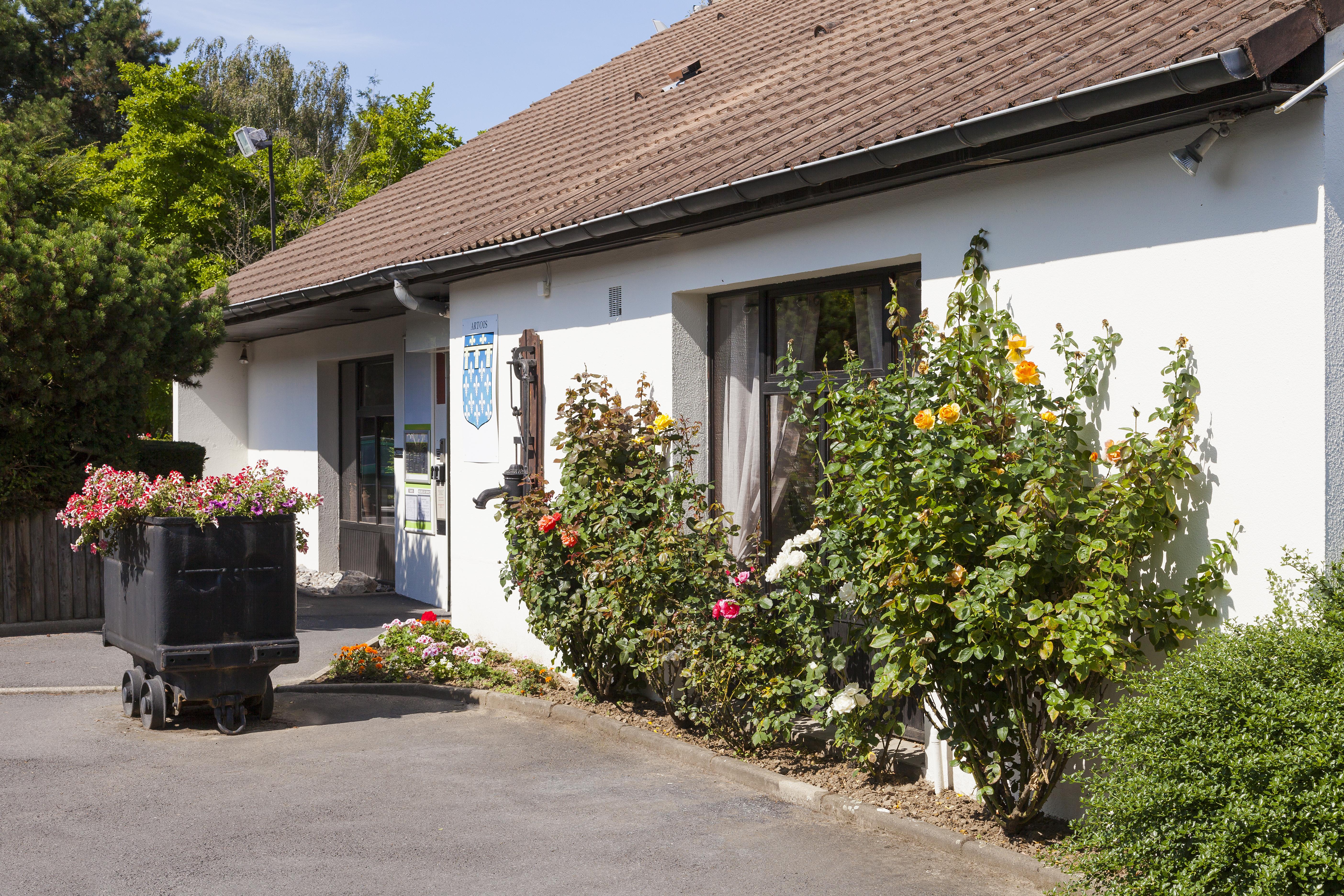 Comfort Hotel Lens - Noyelles Godault Exterior photo